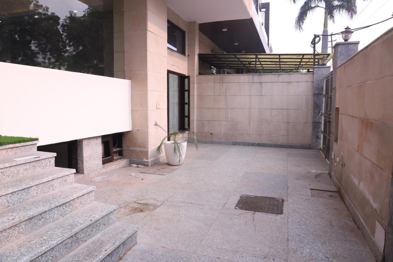 Lyf Corporate Suites - Noida Sector 19 Екстериор снимка
