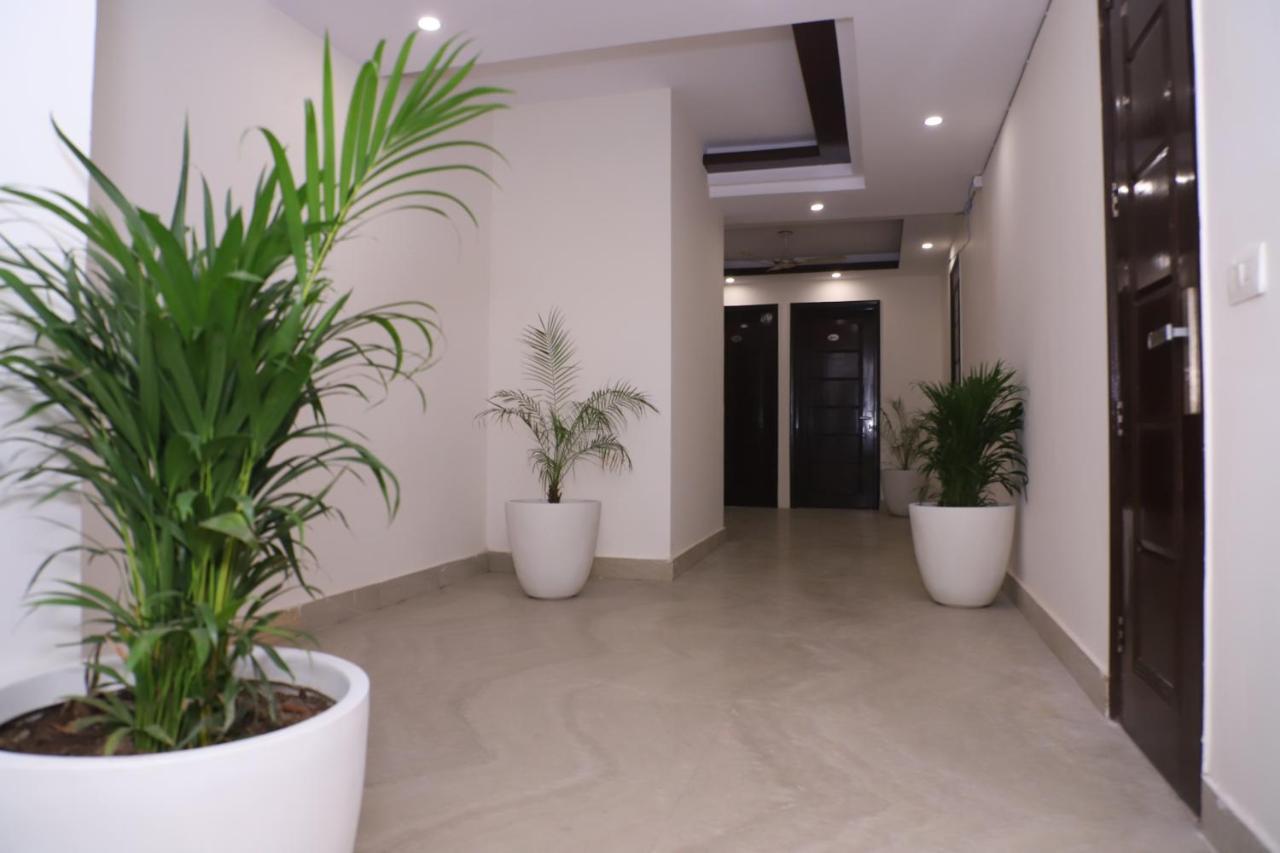 Lyf Corporate Suites - Noida Sector 19 Екстериор снимка